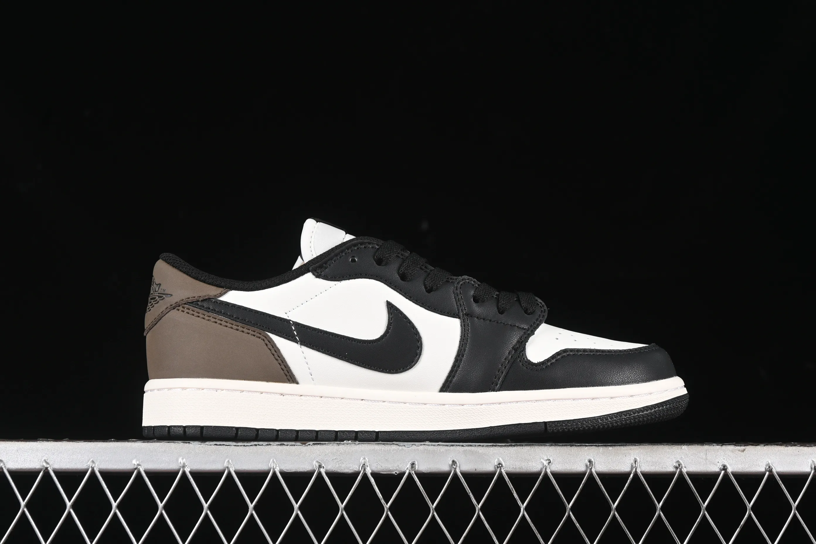 All categories Air Jordan Jordan series basketball shoes Air Jordan 1 Low Air Jordan 1 Low OG AJ1 Joe 1 Little Mocha Low-top cultural basketball shoes CZ0790-102